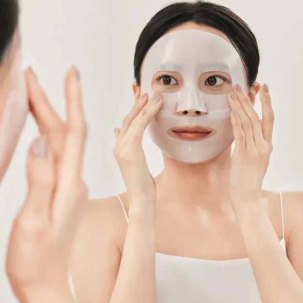 Collagen Lifting Mask by Medicube