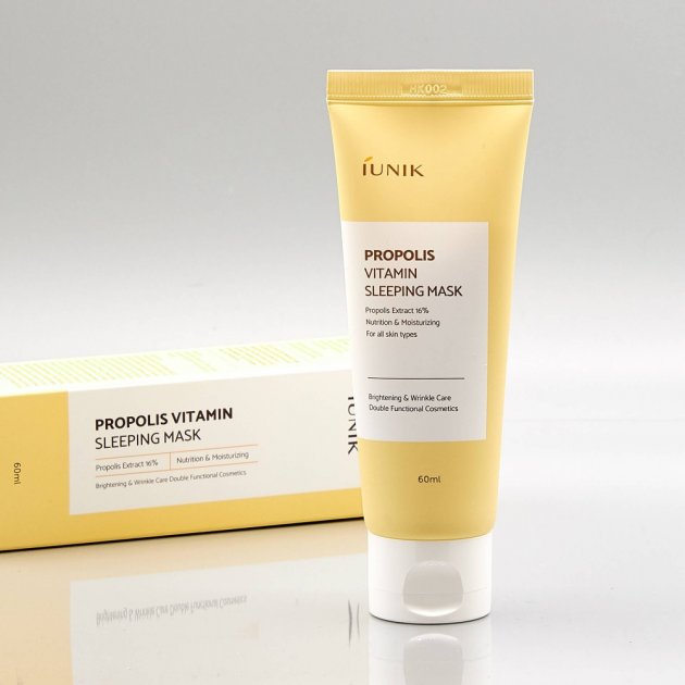 Propolis vitamin sleeping mask by Iunik