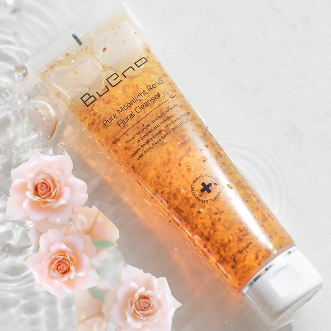 Gentle face wash with rose petals by Bueno