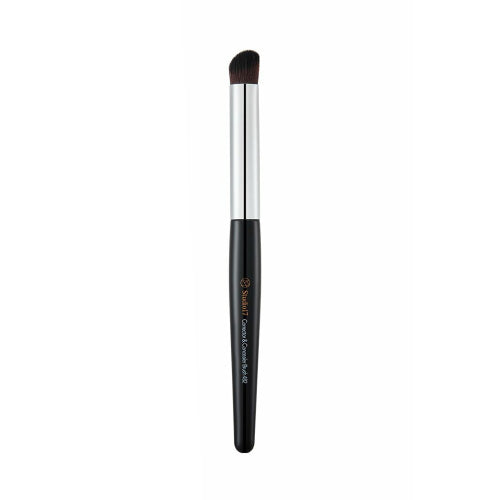 Concealer and Blush Makeup Brushes by Studio 17