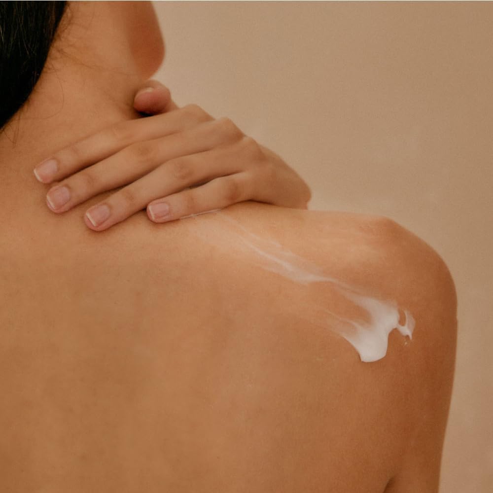 Hotel Therapy Body Lotion by Hetras