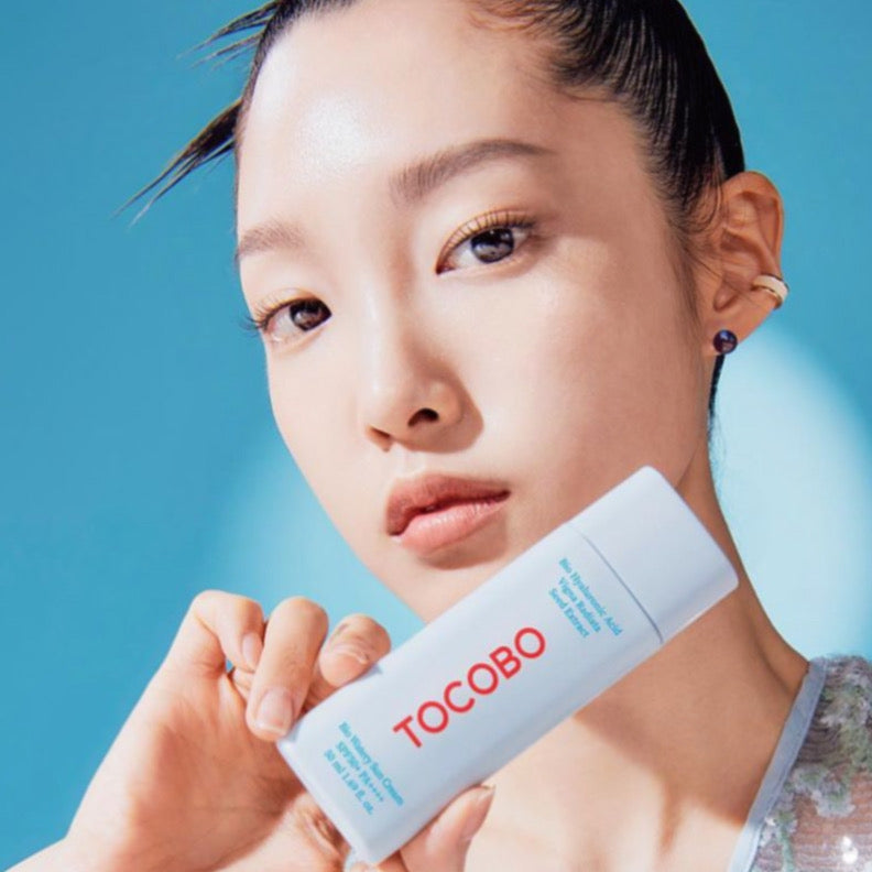 Light moisturizing sunscreen SPF50+/PA++++ by Tocobo